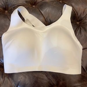 Lululemon Enlite Bra High Support. 34E